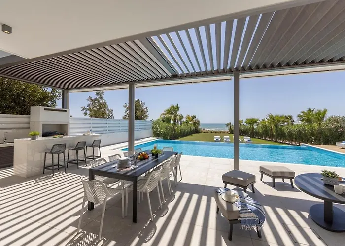 Villa Jojo Seafront Ayia Napa