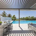 Villa Jojo Seafront Ajía Nápa