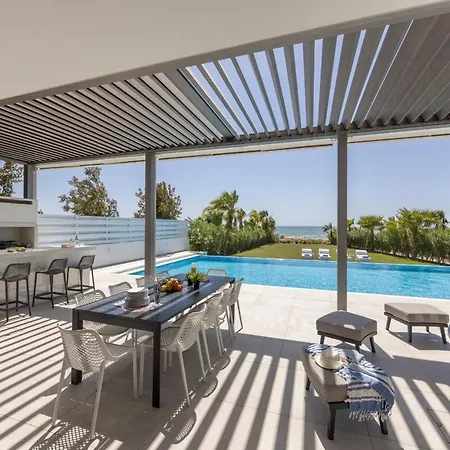 Villa Jojo Seafront Ayia Napa