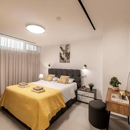 Villa Jojo Seafront Ayia Napa