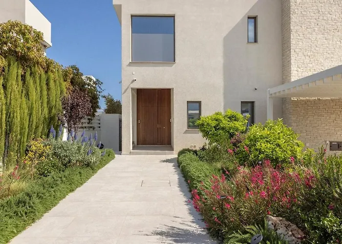 Jojo Seafront Villa Ayia Napa